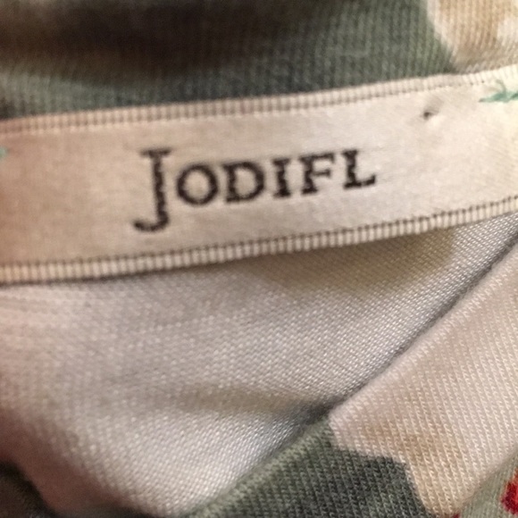 Cow skull tank top - Picture 5 of 5